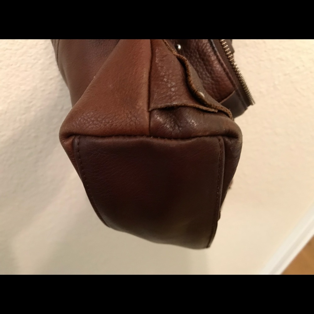 B Makowsky Brown Leather Shoulder Bag